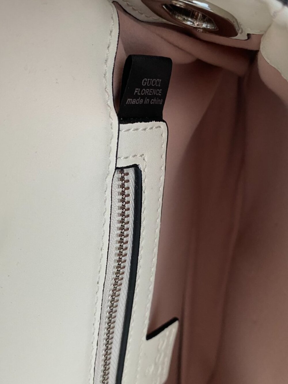 Gucci Petite Gg Small Handbag - Picture 11 of 14